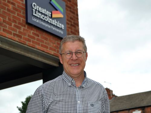 {cf_{pre_channel}_images:gr_caption}