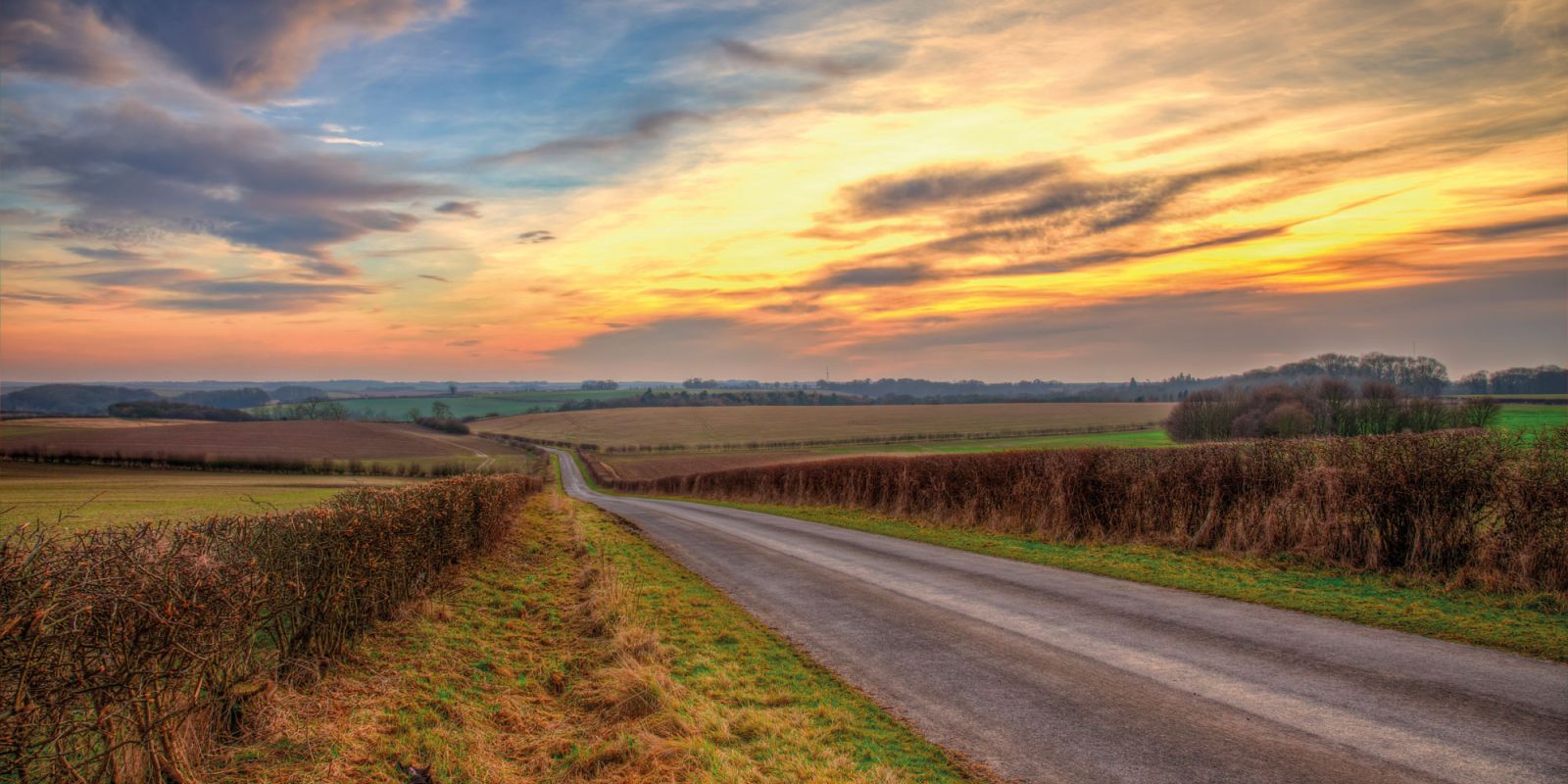 Lincs Country road